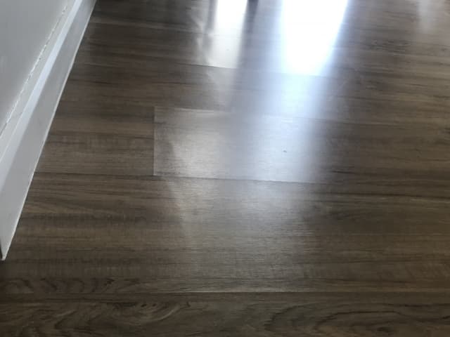 床が抜ける前兆が!どうする?リフォーム?売却?