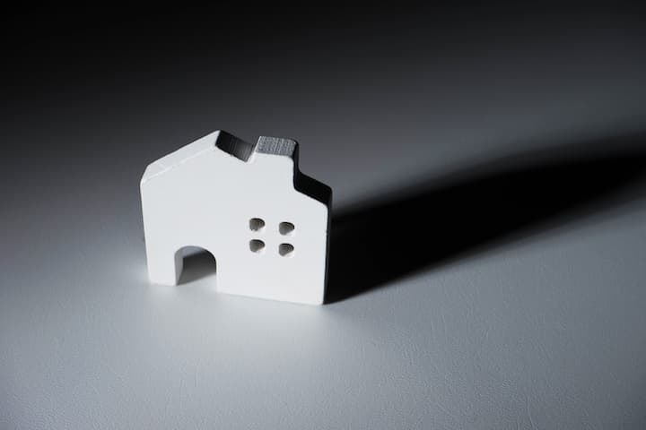 事故物件とはどんな物件?何年経てば告知義務は不要に?